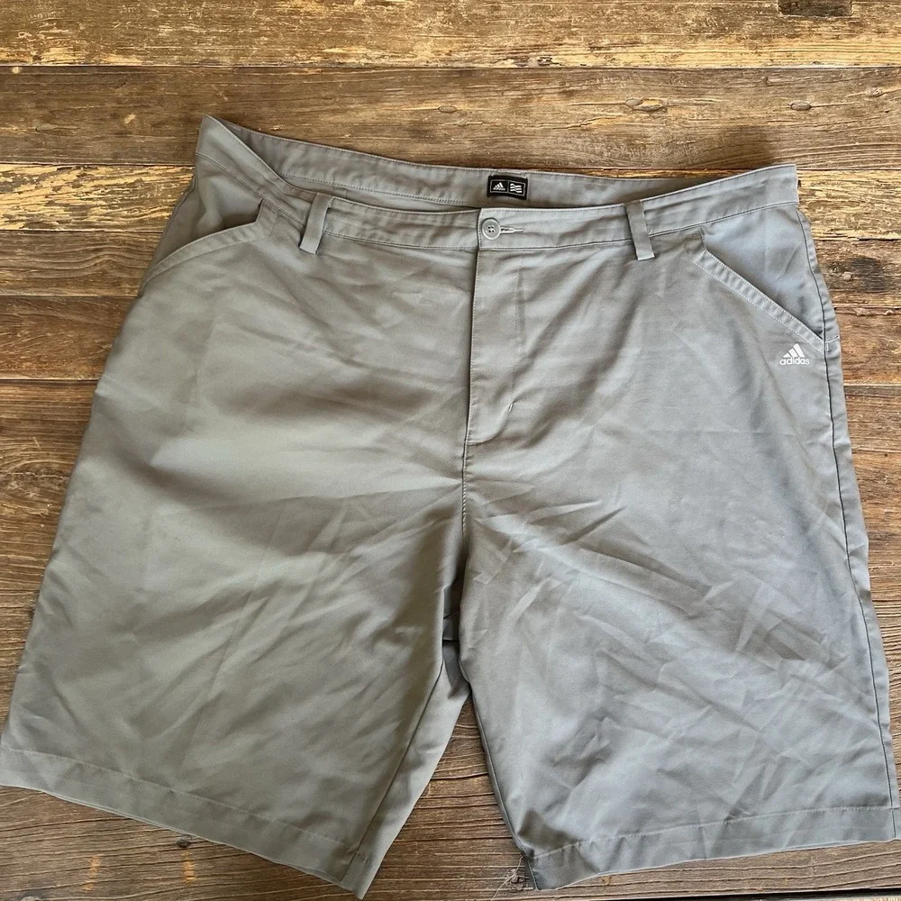 Adidas Golf Shorts Mens 40 Gray Performance Flat Front Activewear Casual Pockets